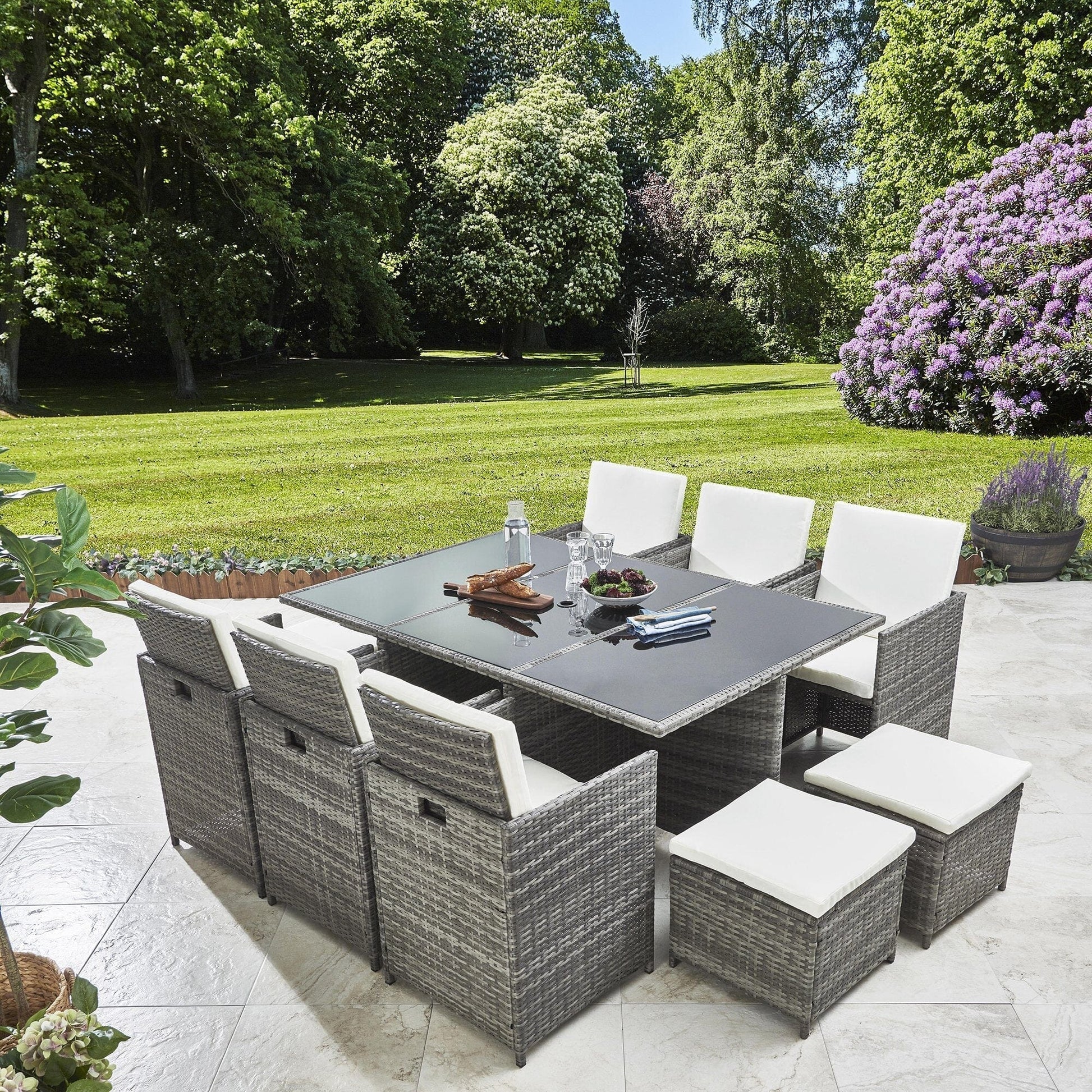 10 Seater Rattan Cube Garden Set with Cream Parasol - Outdoor Dining Furniture - (Grey Weave)