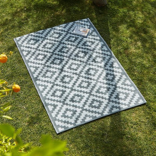 Outdoor Rug - 160cm x 230cm - geometric print - Laura James
