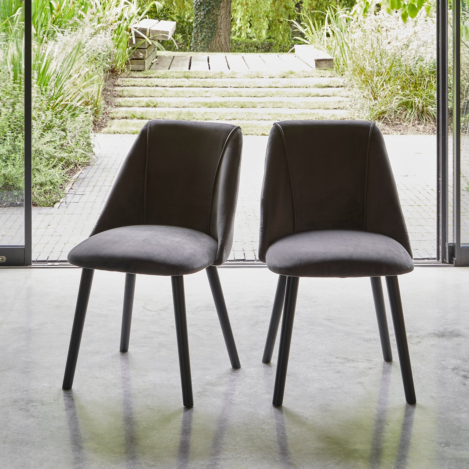 Willow 4 Seater Black Dining Table Set - Freya Grey Dining Chairs with Black Legs - Laura James