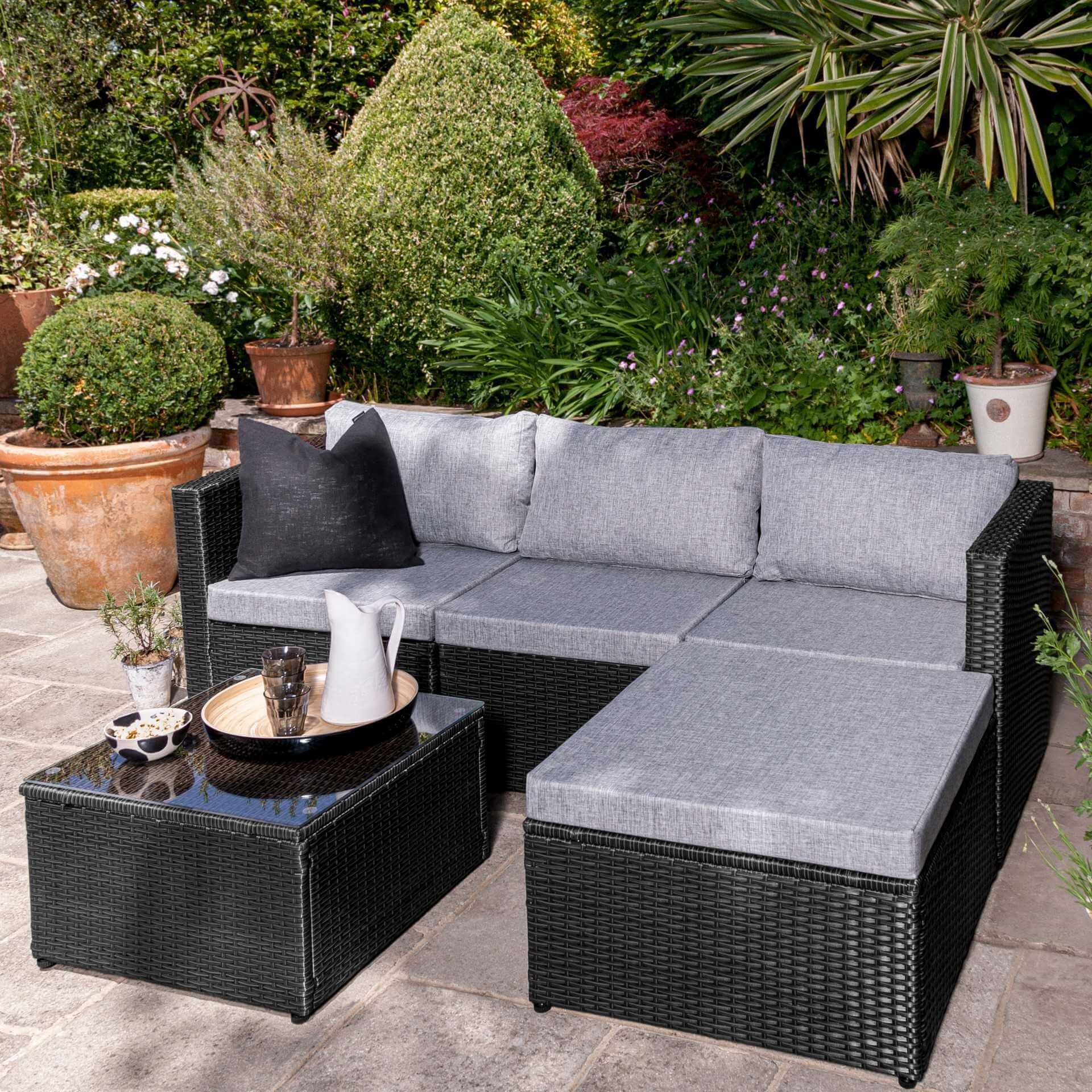 4 Seater Rattan Corner Sofa Set with Lean Over Parasol and Base - Black Weave - Laura James